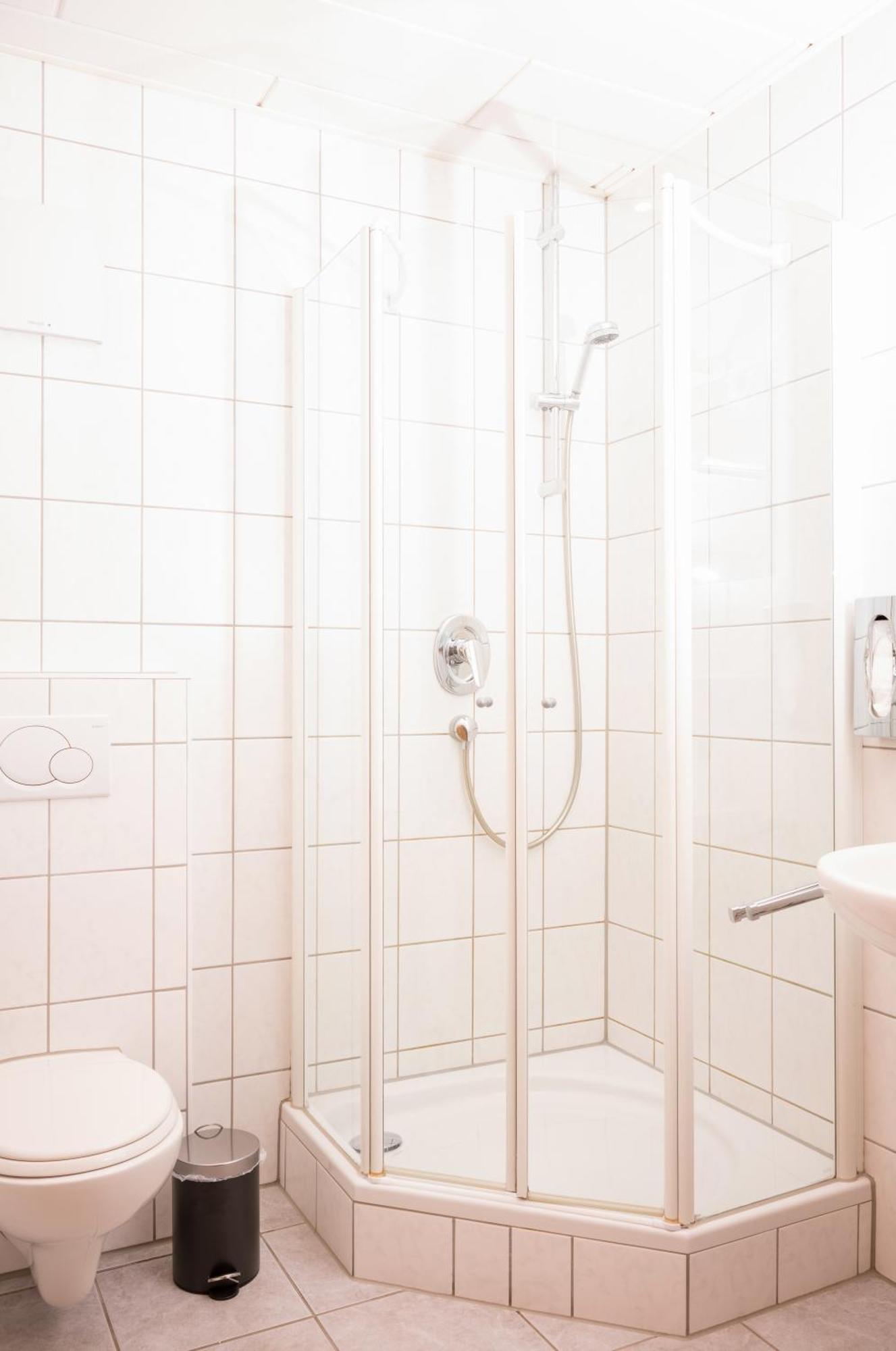 Hotel Restaurant Zehntscheune Sinsheim Dış mekan fotoğraf
